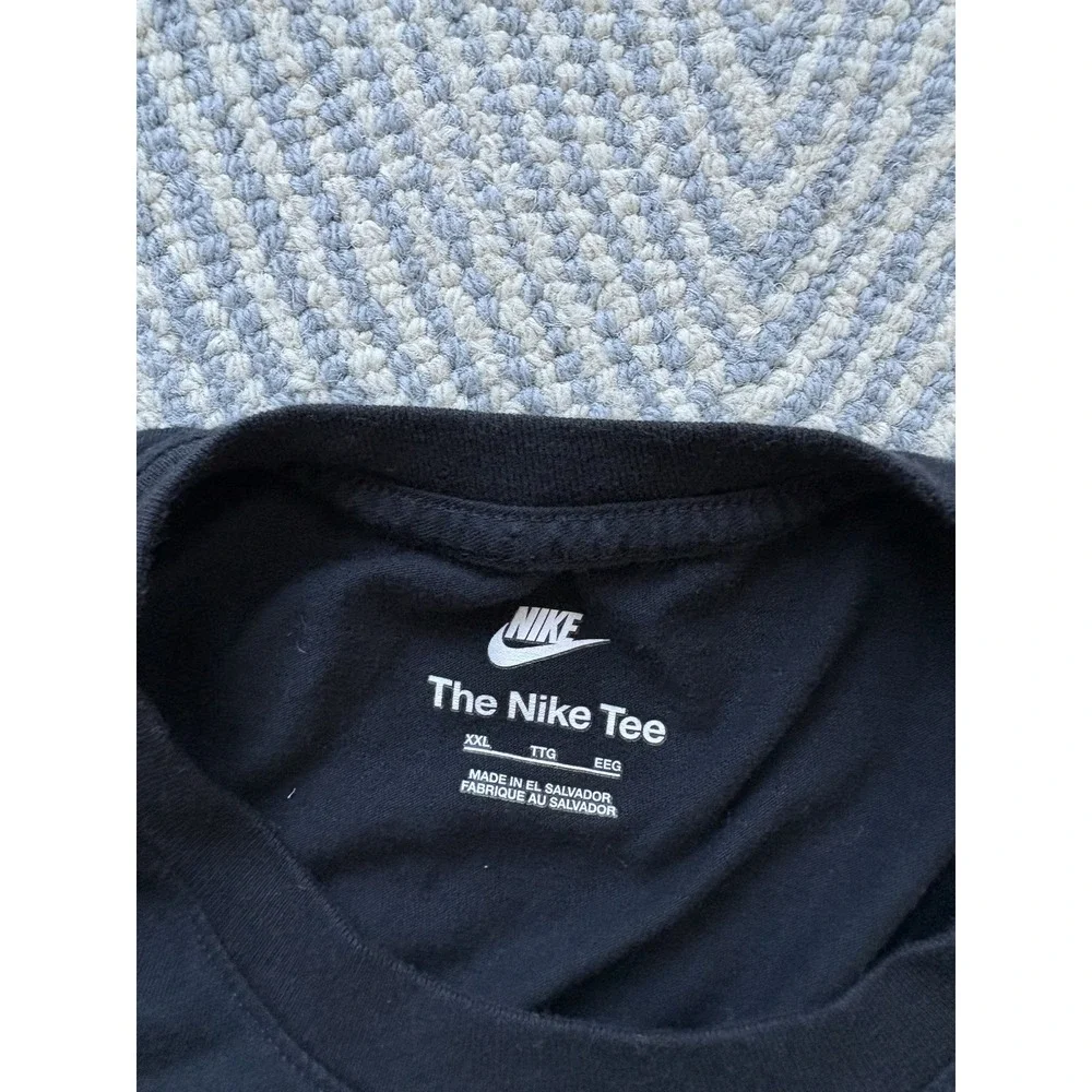 Nike graphic shirt